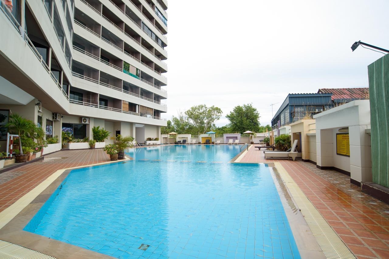 Angket Hip Residence Патая Екстериор снимка