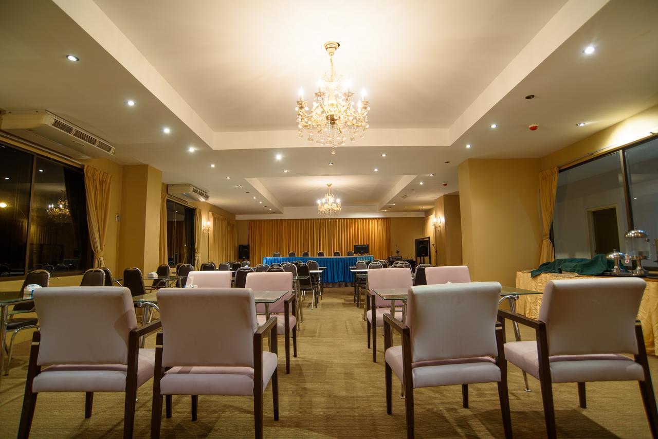 Angket Hip Residence Патая Екстериор снимка