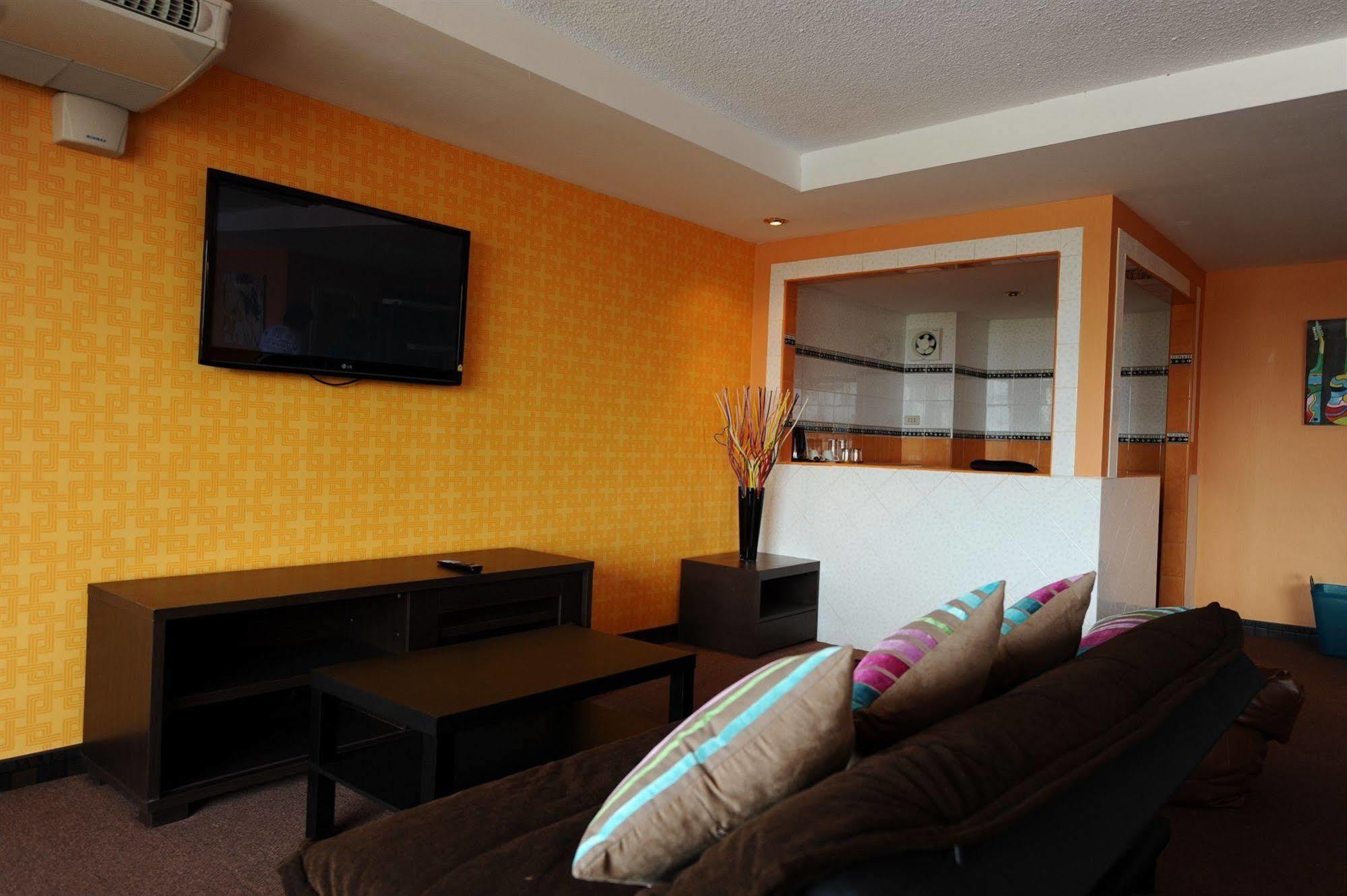 Angket Hip Residence Патая Екстериор снимка