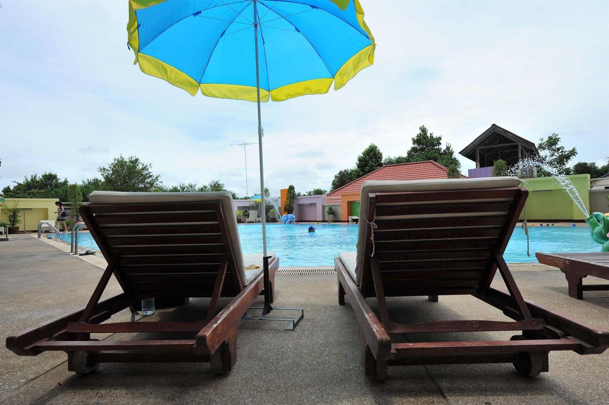 Angket Hip Residence Патая Екстериор снимка