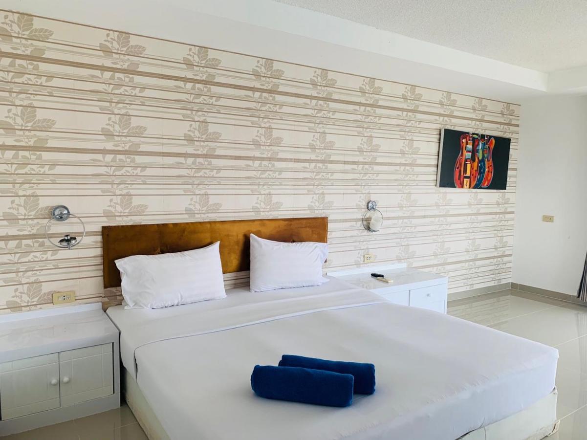 Angket Hip Residence Патая Екстериор снимка